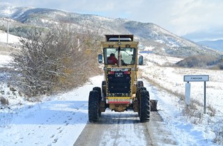 Gemlik Belediyesi’nden Yüksek Kesimlerde Karla Mücadele